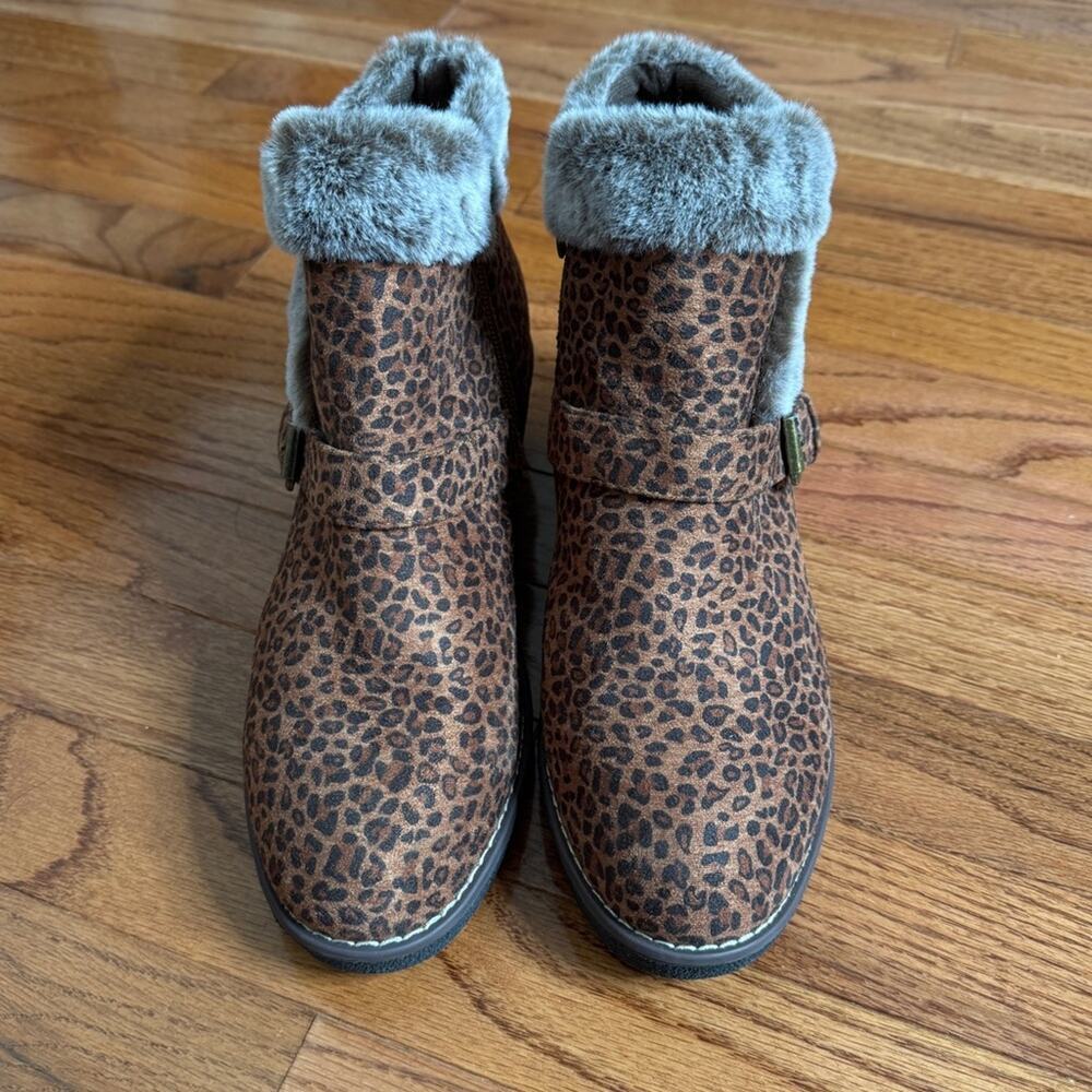 Boutique by Corkys Leopard Wedge Ankle Boots Fur Size 10 - Picture 4 of 10